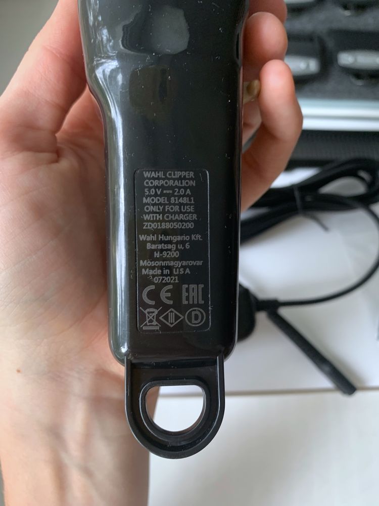 Машинка для стрижки волос Wahl Cordless Magic Clip 8148