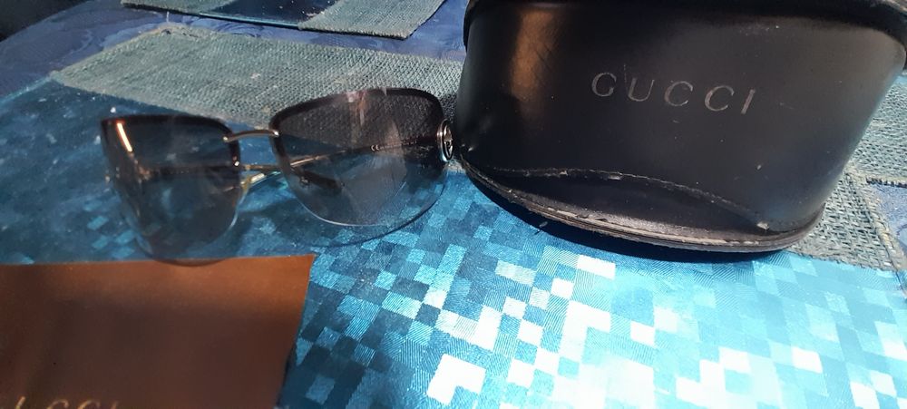Óculos de sol gucci originais como novos