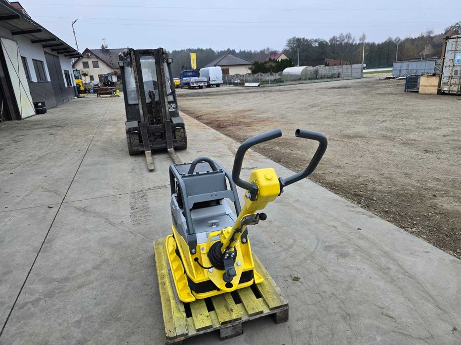 Zagęszczarka Wacker  DPU 4045 Husqvarna Bomag Weber Ammann