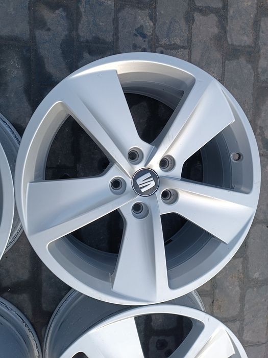 Felgi Alu Seat Leon III Altea XL 5x112 ET51 7.5J17