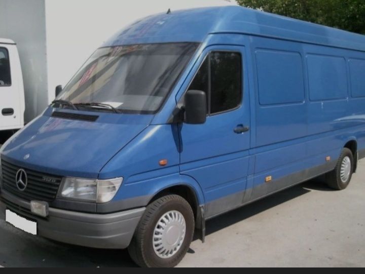 Гідроборт, вантажні перевезення від 100 кг до 1, 2, 3, 4 т.