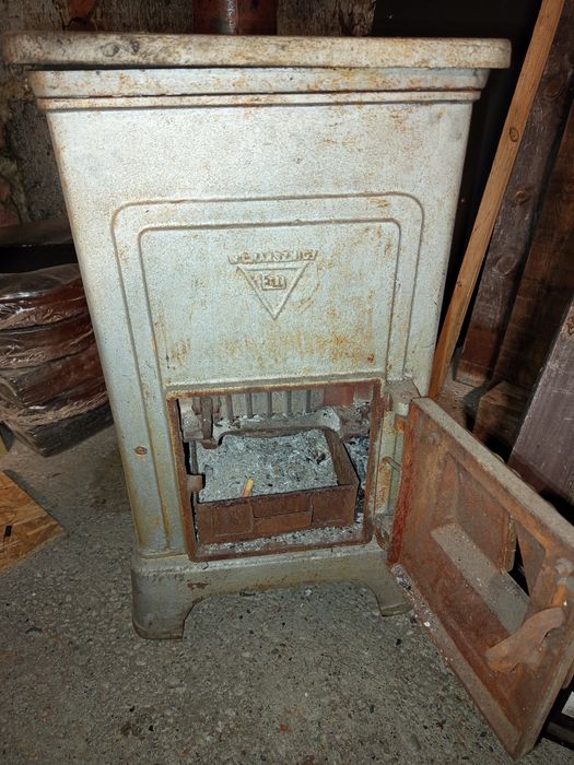 Koza żeliwna do ogrzewania