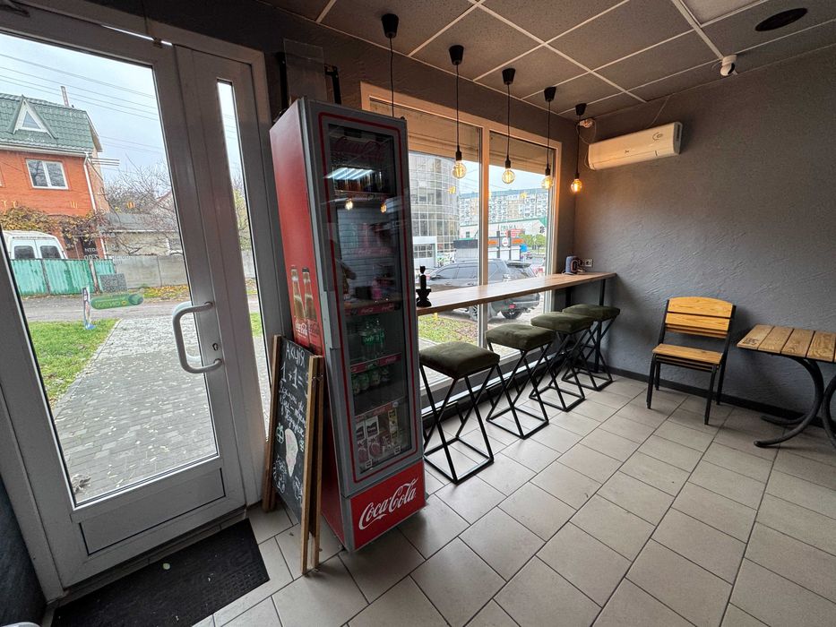 Приміщення/МАФ на Митниці, навпроти Делікату