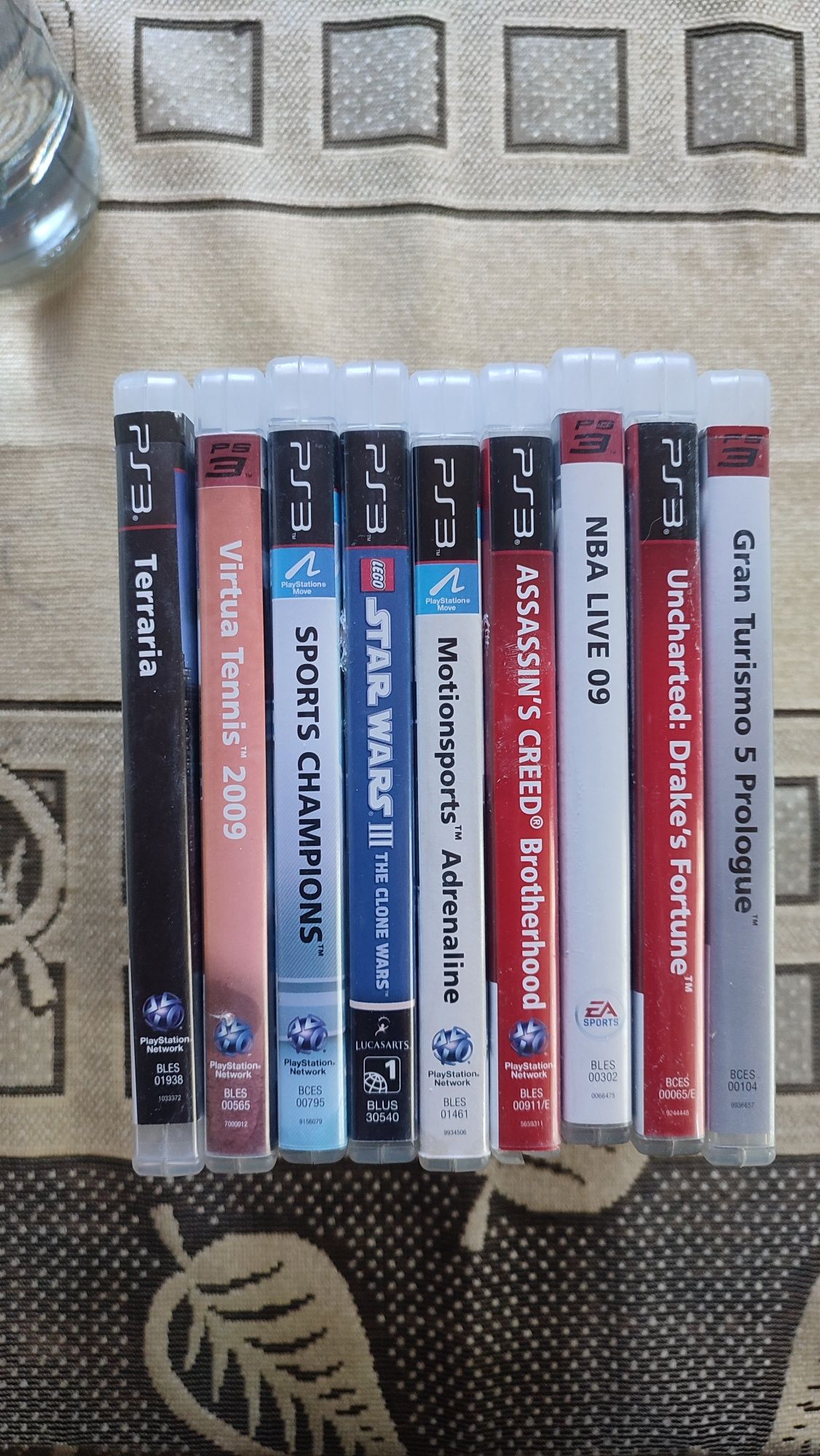 PS3 slim CECH-2504B 9 gier