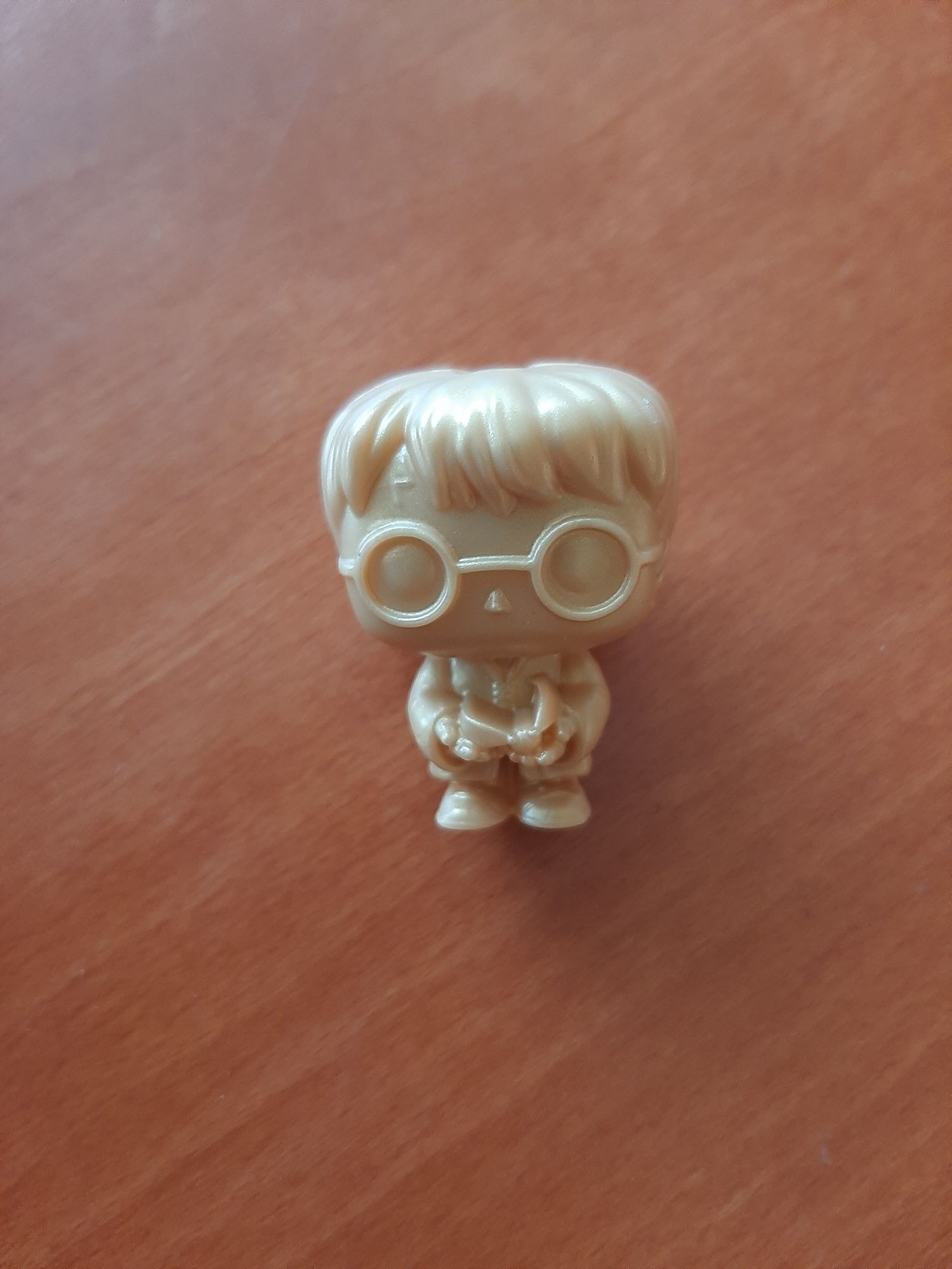 Figurka Harry Potter z kinder joy