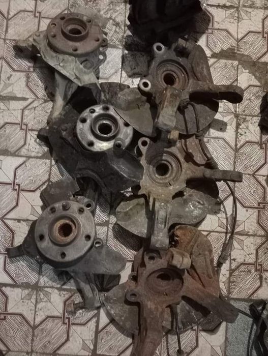 Продам  на Фіат Скудо Сетроен Джампі Пежо Експерт  цапфу  повр кулак