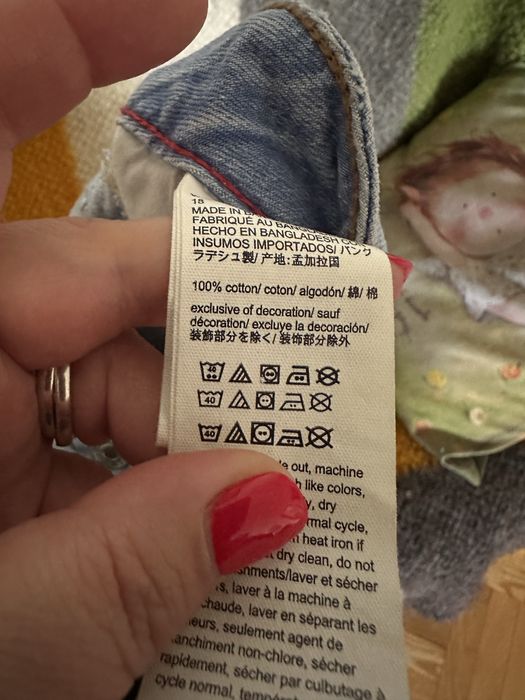 Джинси вкорочені,стильні.