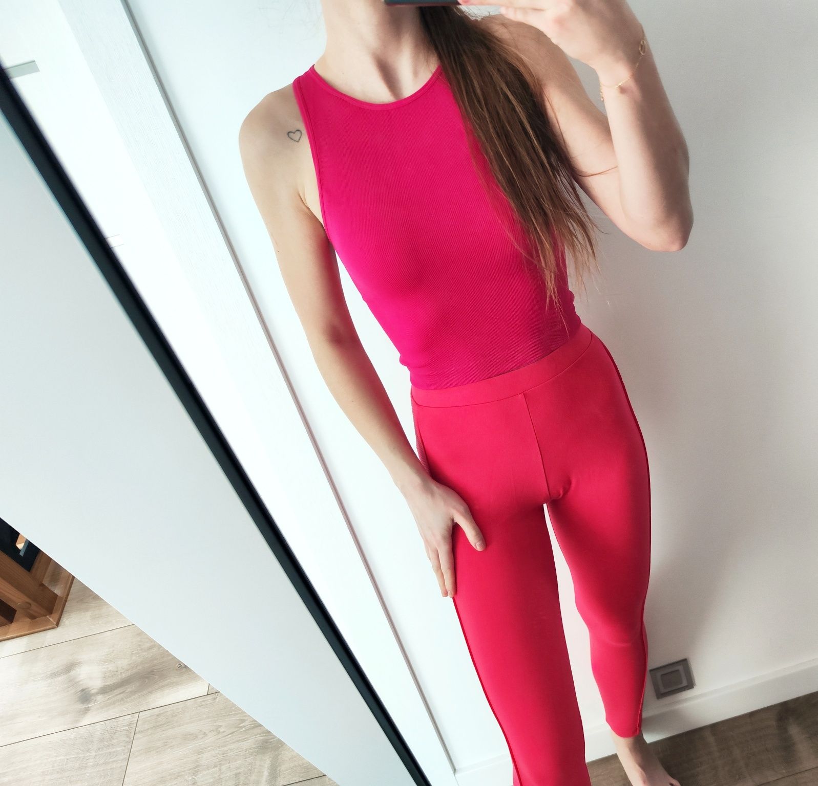 Komplet różowy top prążkowany Primark legginsy wysoki stan