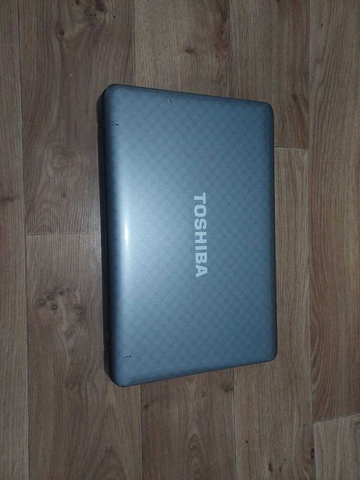 Ноутбук Toshiba Satellite Intel-i5, SSD+HDD