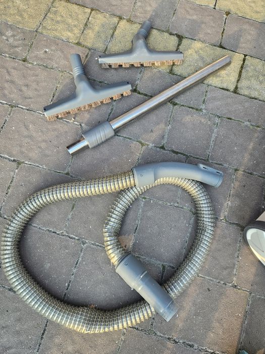 Продаючи пилосос zelmer