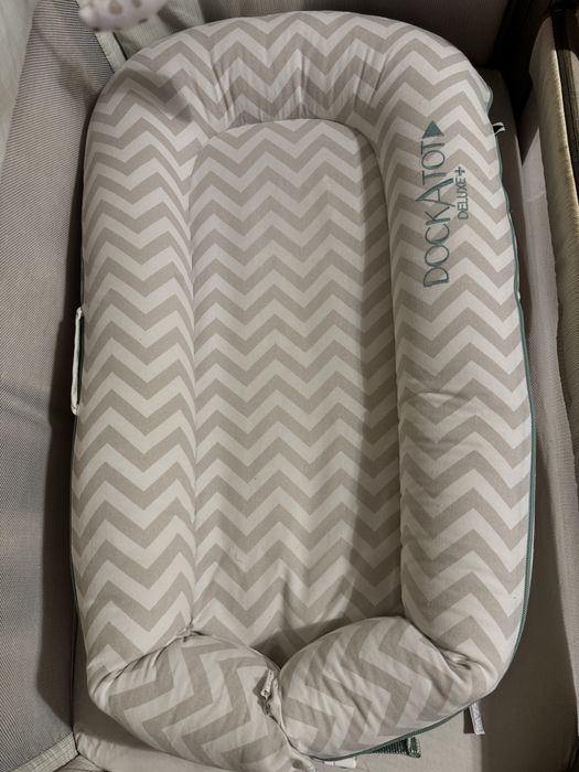 Эргономичный матрас кокон sleepyhead DockATot Deluxe+
