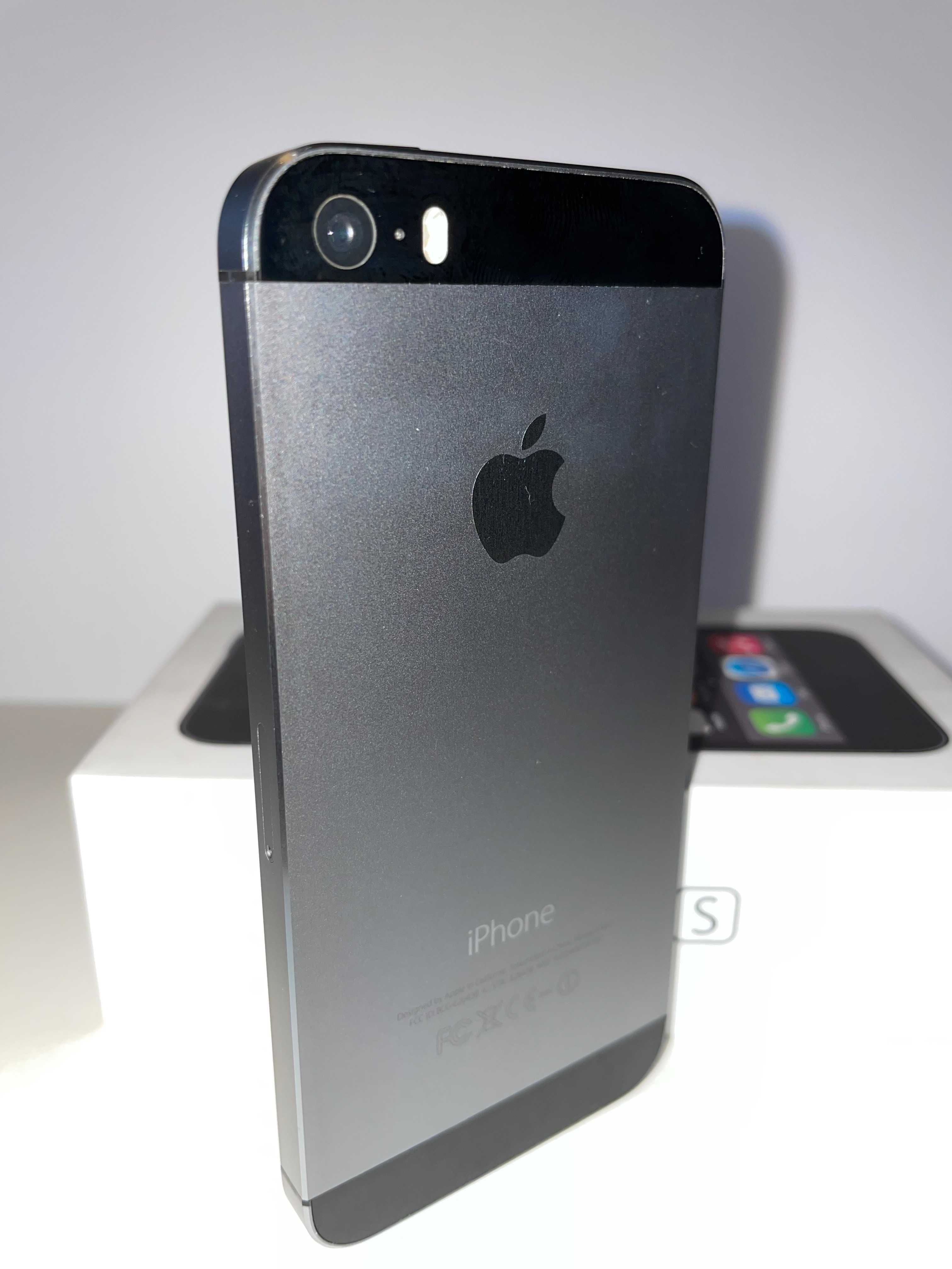 iPhone 5s 16GB Space Grey