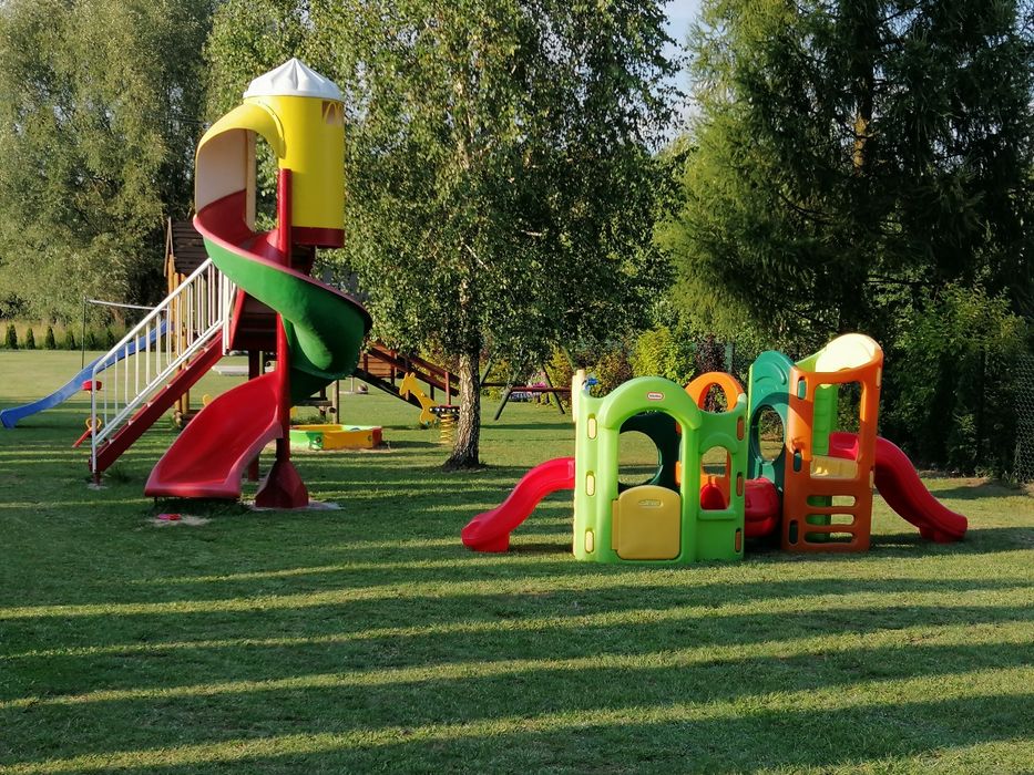 Plac Zabaw Zjeżdzalnia Spiralna .