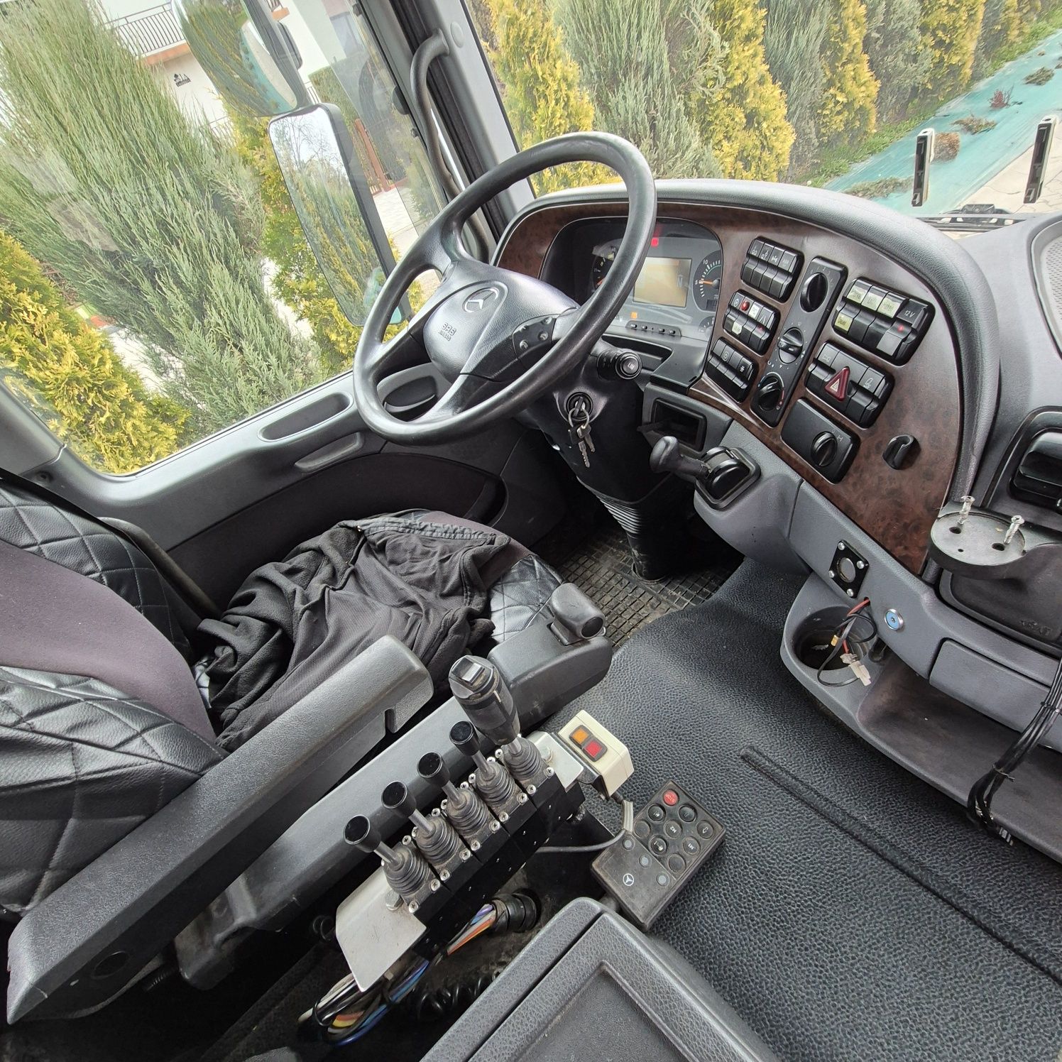 Mercedes Actros 3244 Hakowiec Hak Kontener