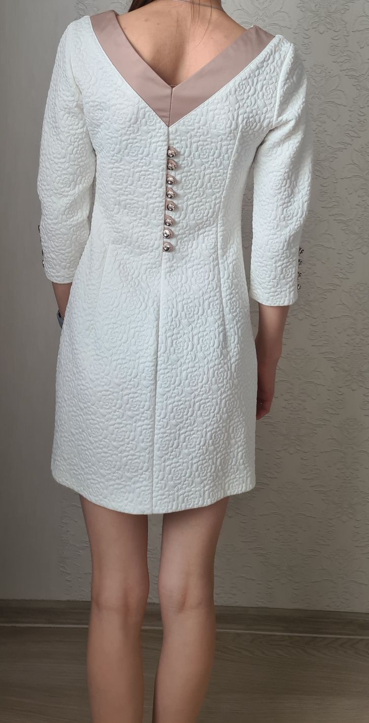 Біла святкова сукня xxs