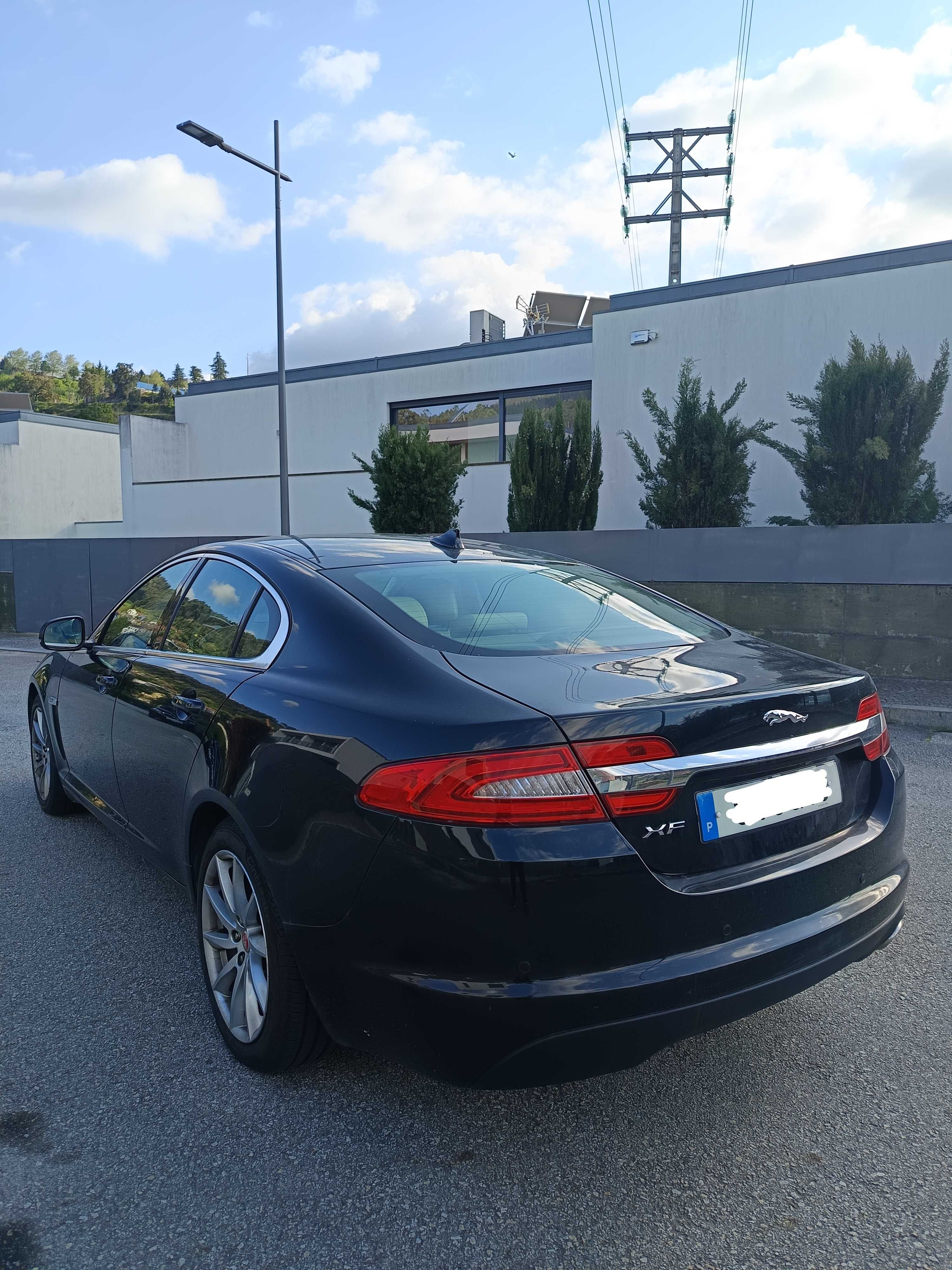 Jaguar XF 2.2 I4D DIESEL