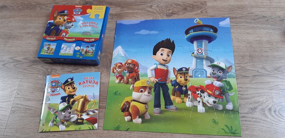 Puzzle książka walizka psi patrol gratis poduszka psi patrol