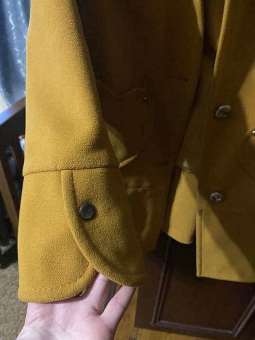 Пальто весняне жіноче, для дівчини- підлітка