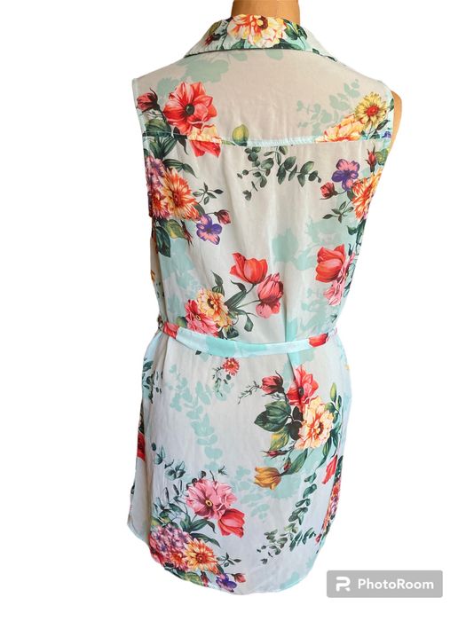 Przezroczysta tunika w kwiaty