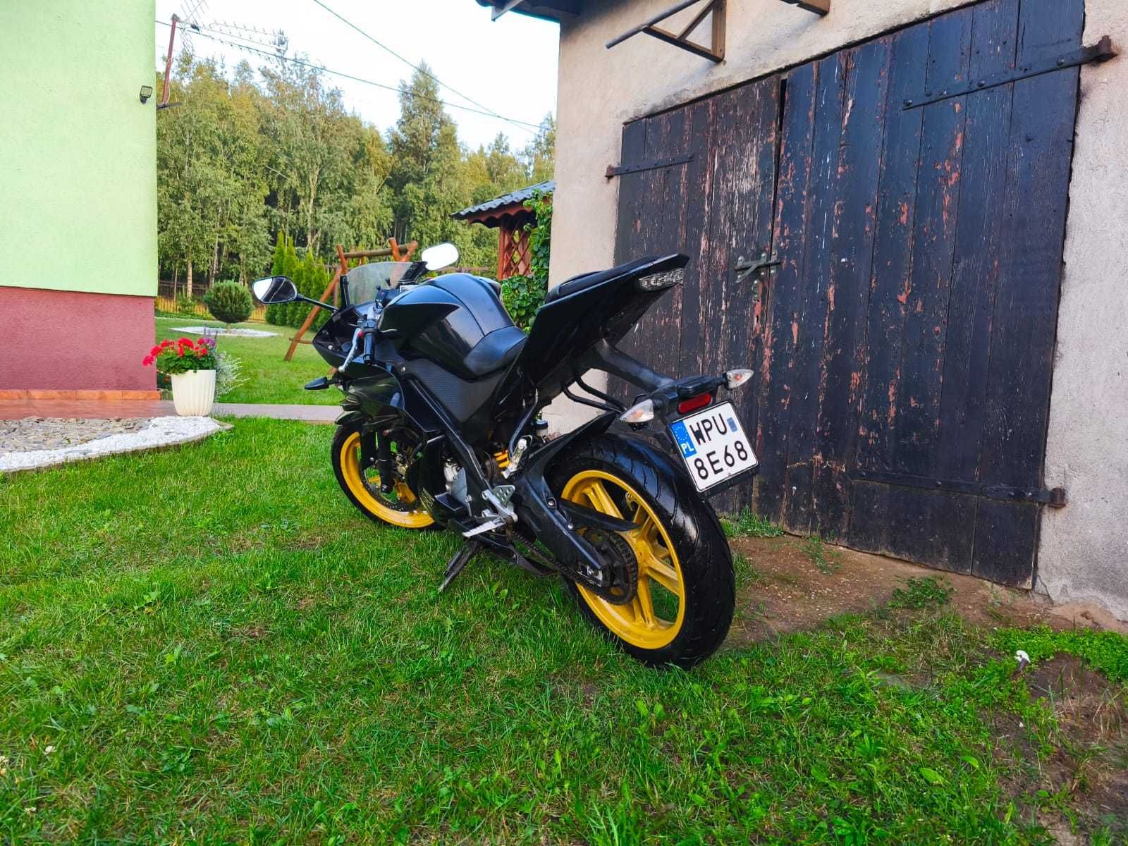 Yamaha yzf 125r 2008r