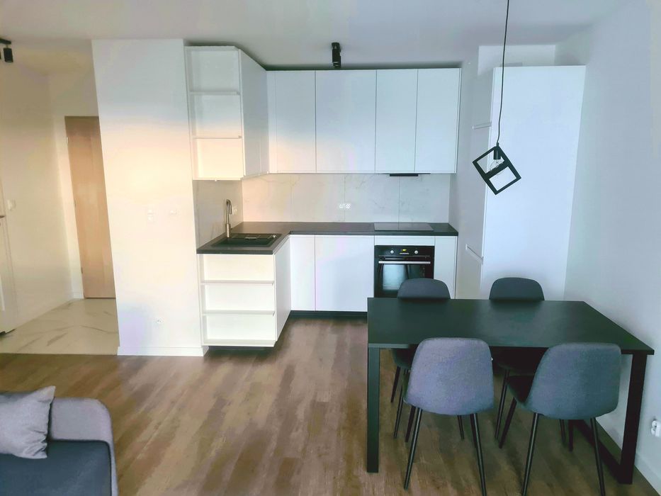 2-pokojowe mieszkanie z balkonem i widokiem na Poznań na  Serbskiej