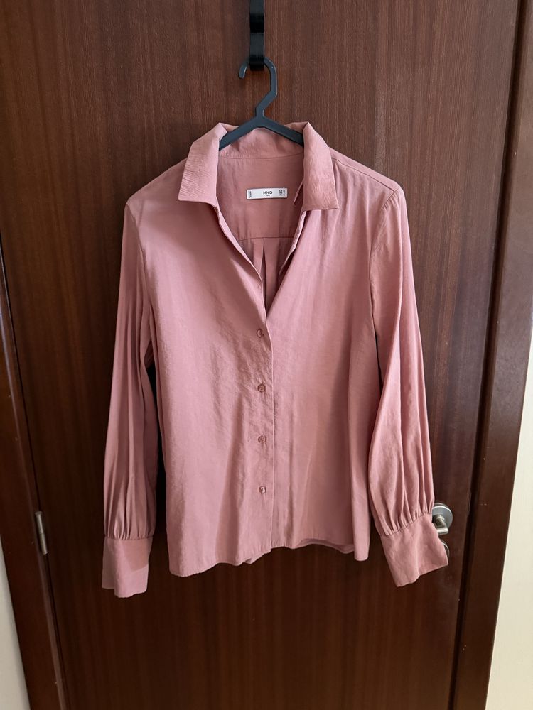 Camisas senhora em ótimo estado