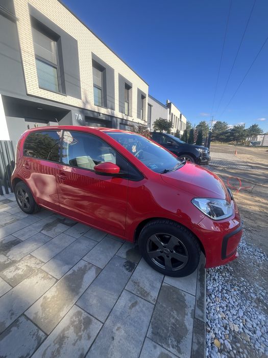 Volkswagen Up! Czerwony 1.0 stan bdb