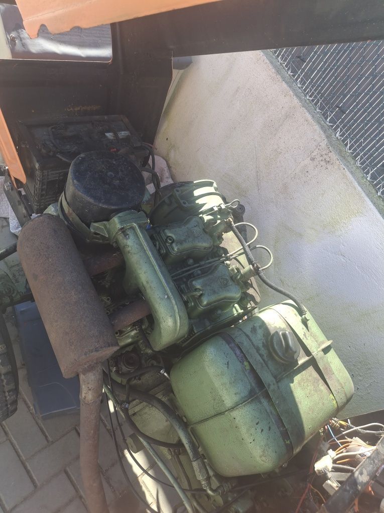 Trator Agria 8800