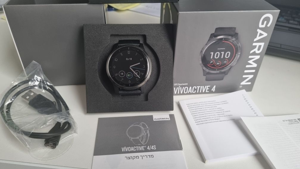 Smartwatch GARMIN Vivoactive 4