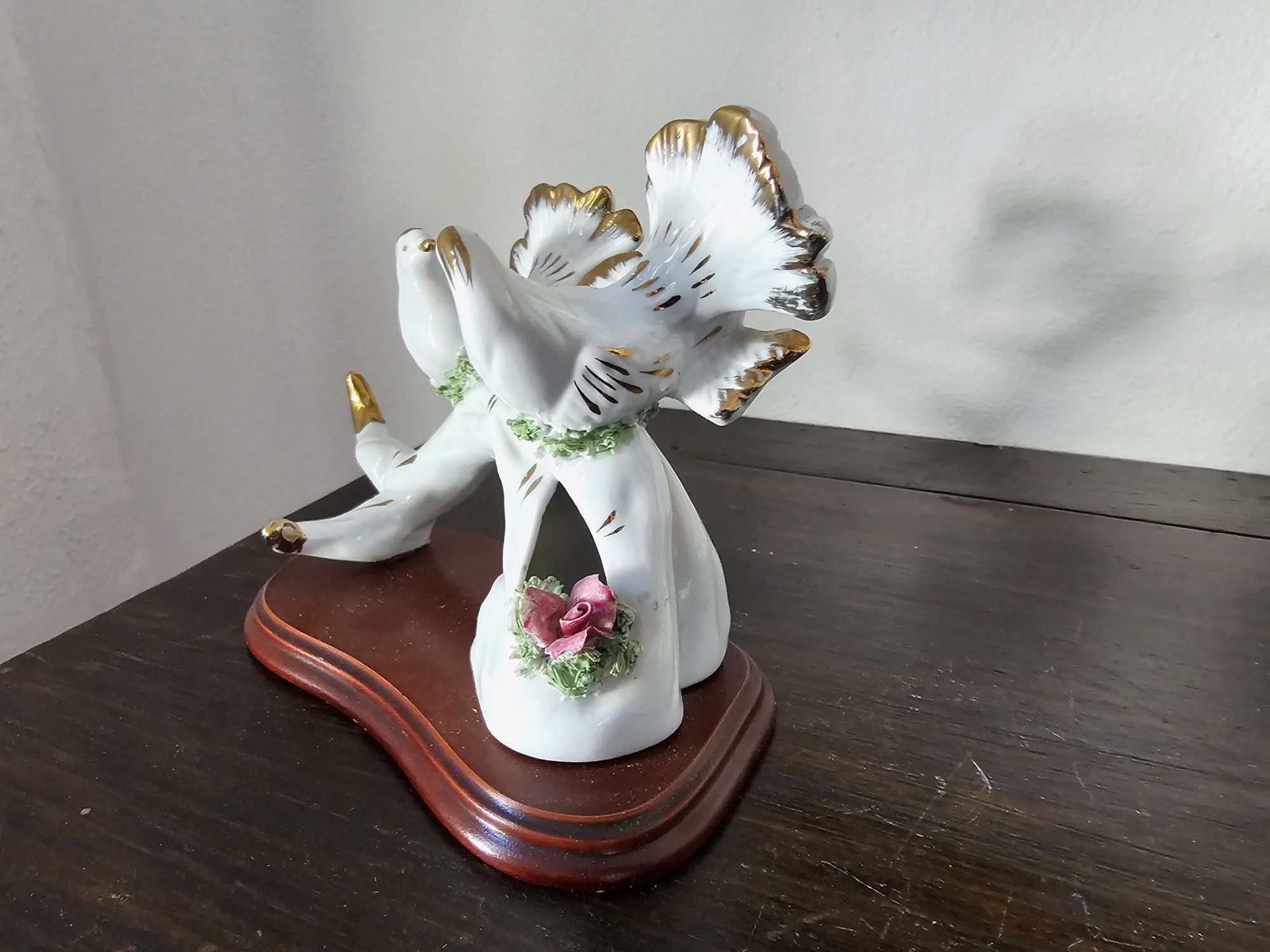 Peças de decoração em Porcelana