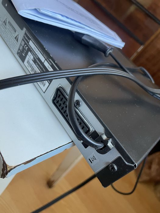 DVD програвач Samsung DVD-P171