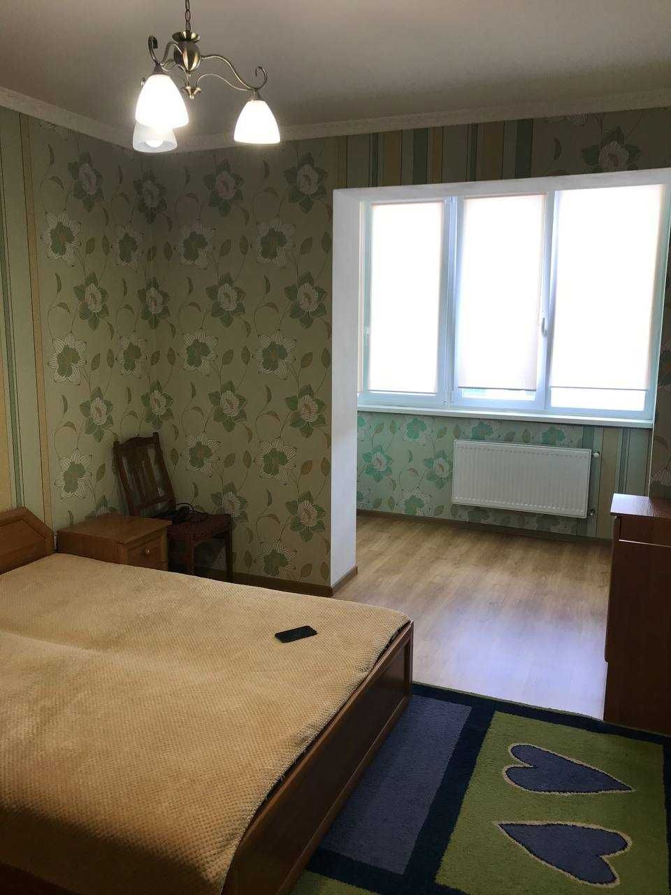 Оренда 2х кімн квартира на короткий термін, 12 школа