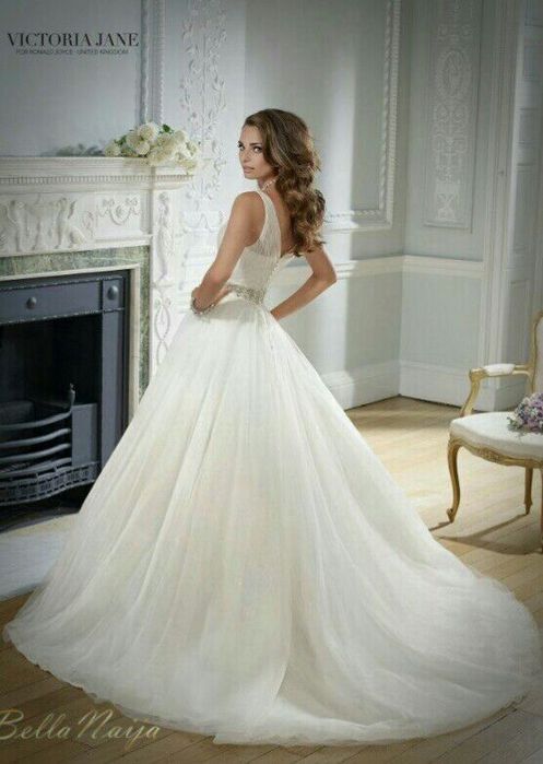 Весільна сукня від Victoria Jane, розмір UK 10