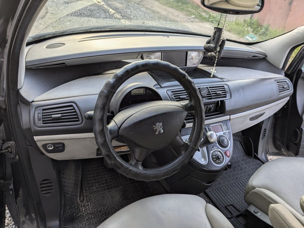 Продам Peugeot 807