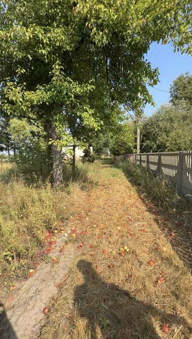 Dzialka zabudowana 1600m