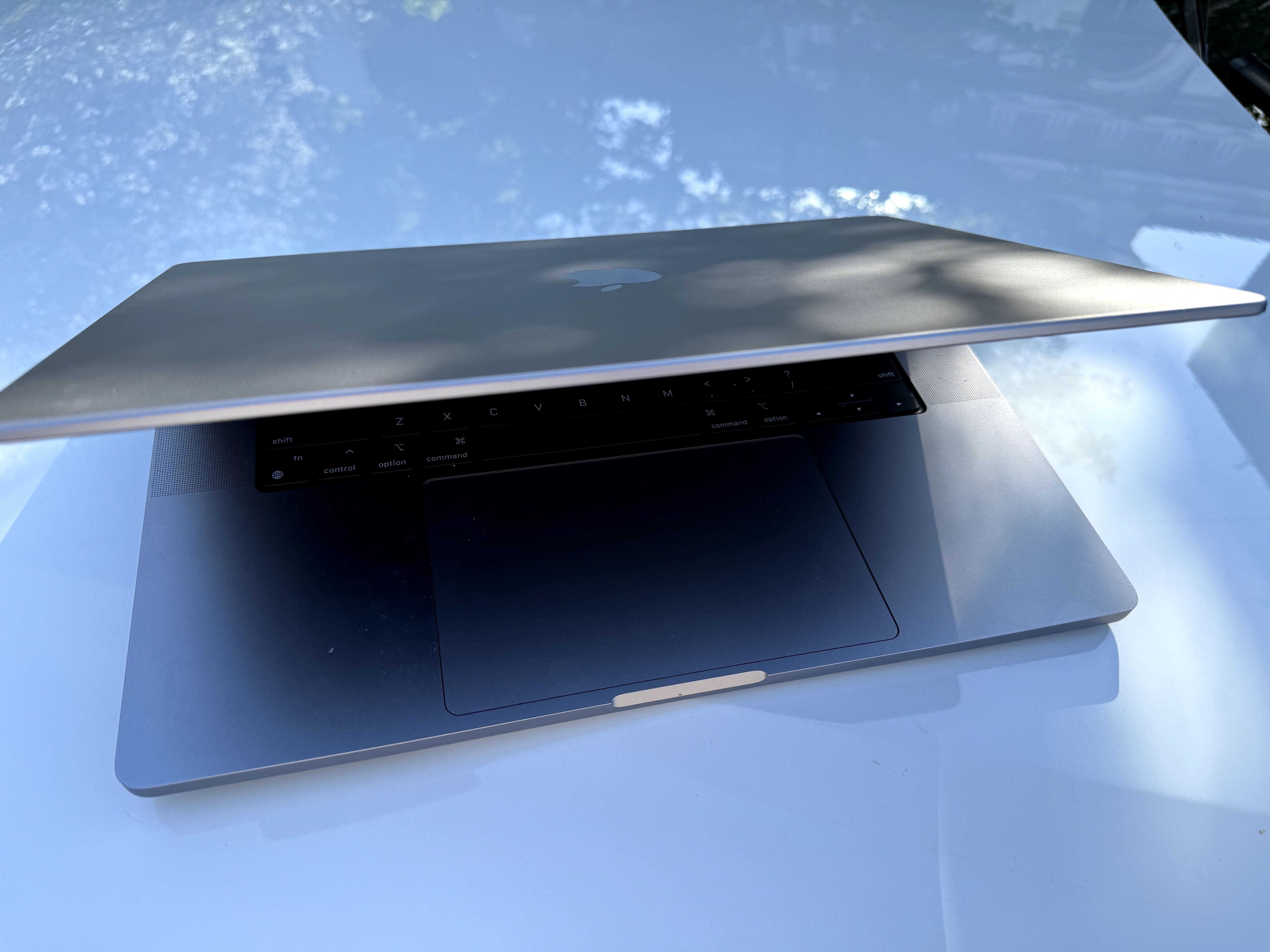 Macbook Pro 16 Mid 2021  mk183  M1 pro 16/512 850$ магазин
