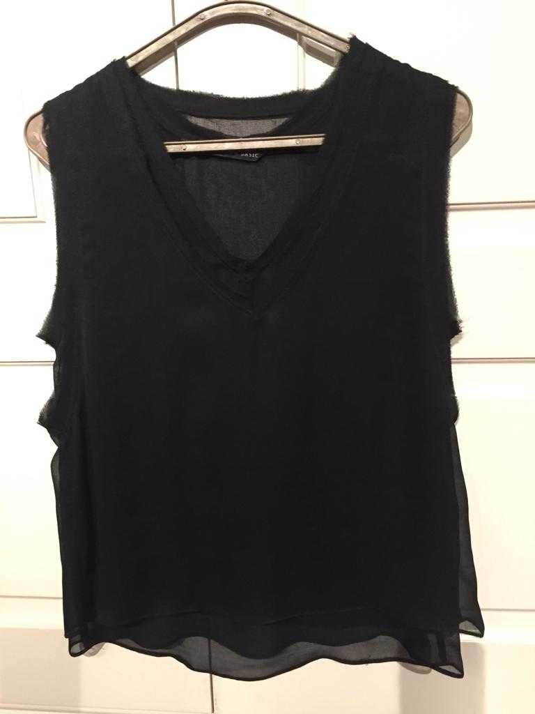 blusa preta tipo seda, fluida, Zara