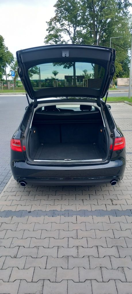 Audi a4 b8 1.8 tfsi 170 km mały przebieg  171tys  100%sprawne  2013rok