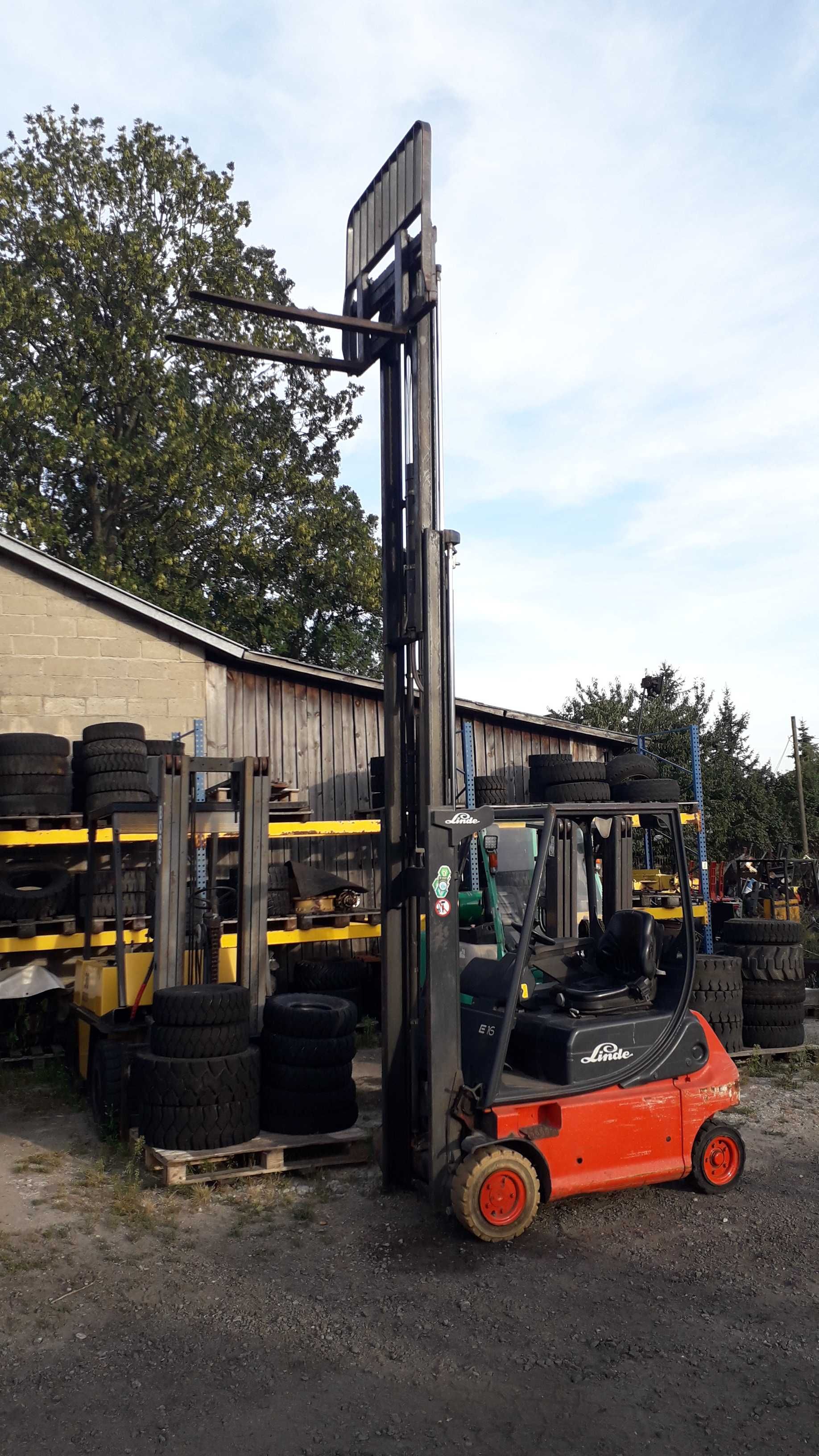 Linde E16P-02 triplex przesuw boczny 2005r wozek widlowy elektryczny