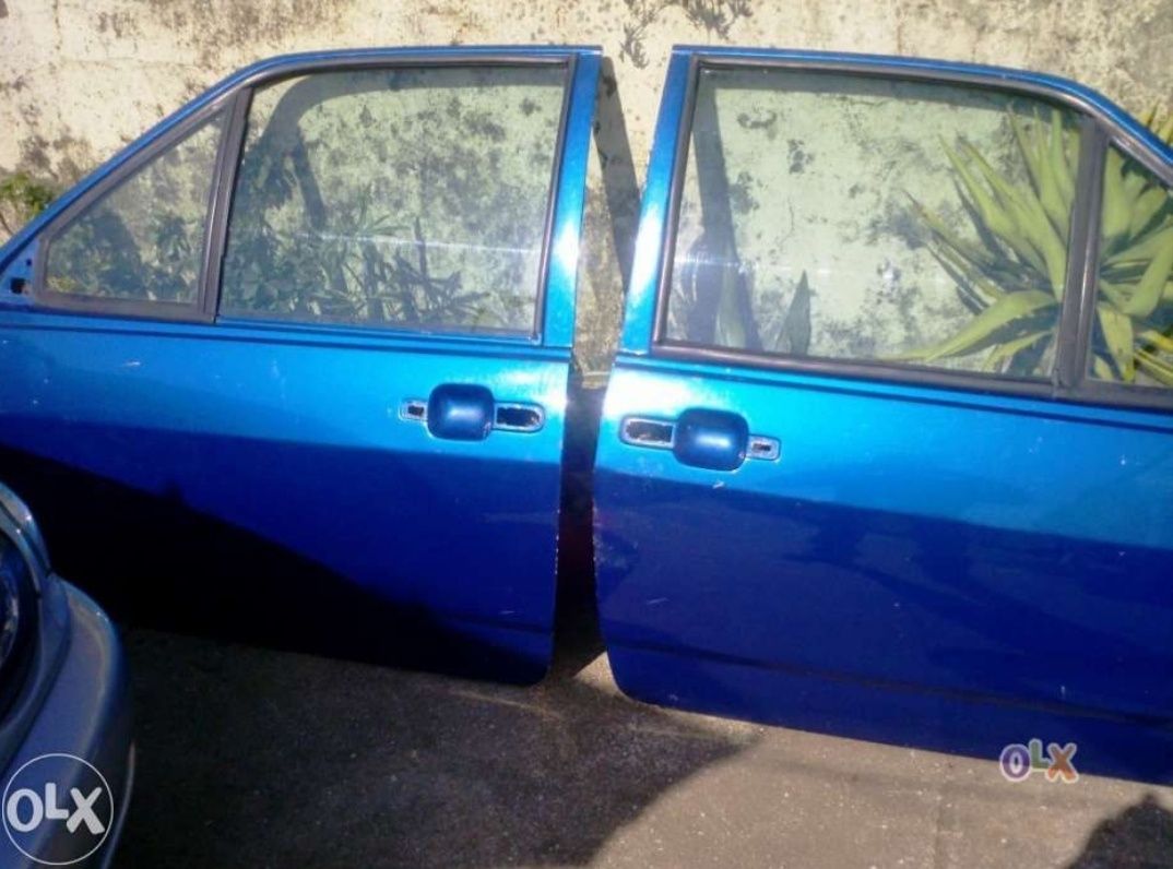 Portas com vidros elétricos G40