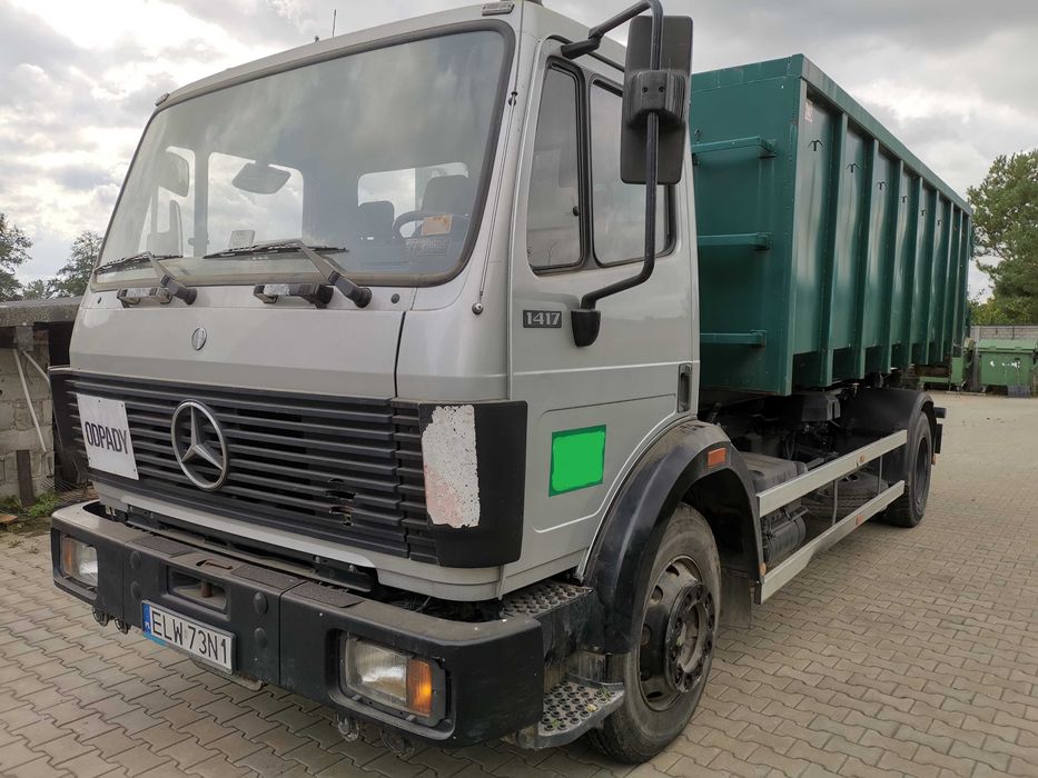 Mercedes 1417 hakowiec na duże kontenery w stanie idealnym FILM