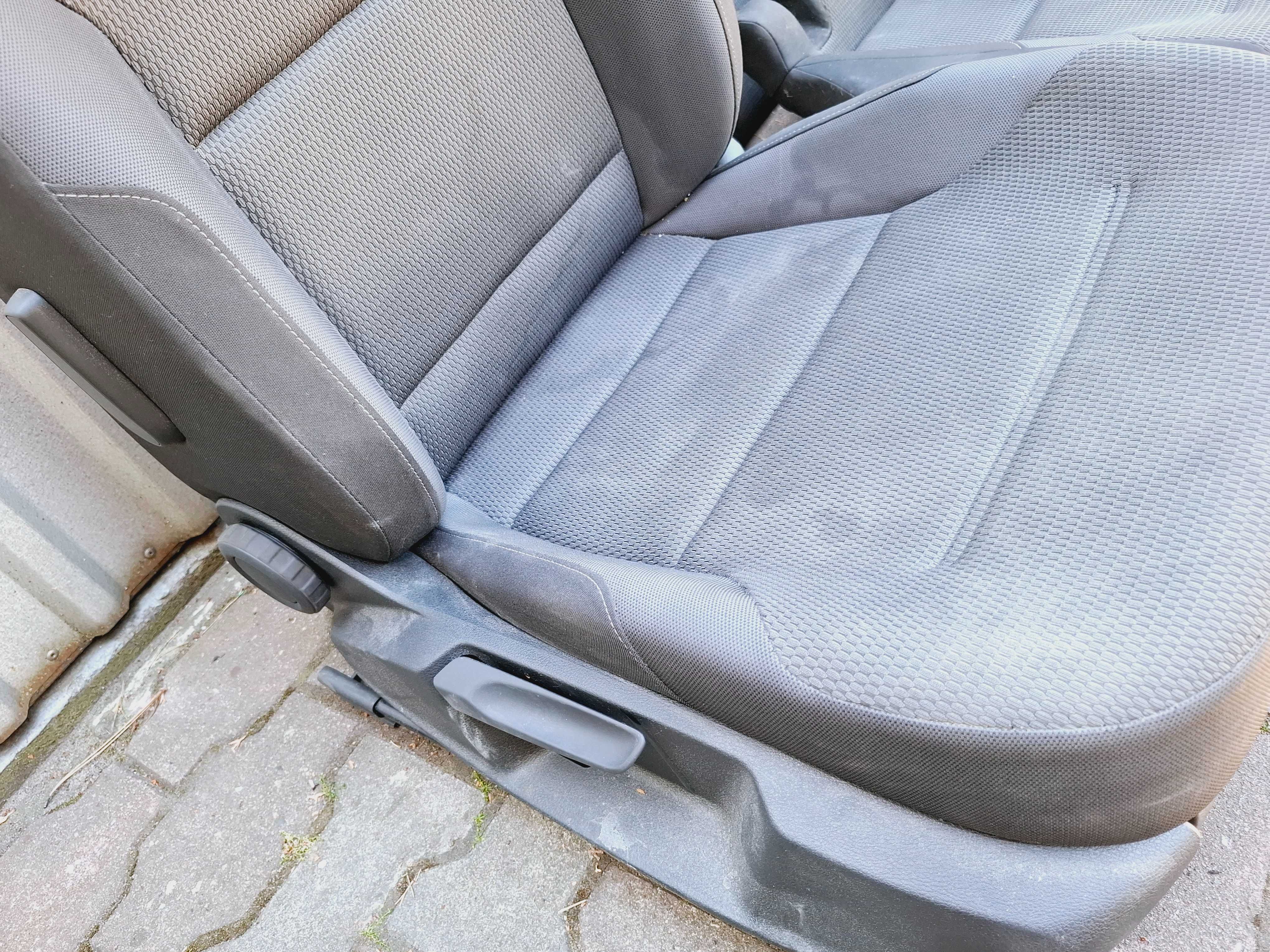 fotel fotele lewy prawy kierowcy pasażera kanapa vw golf vii 7 5g0 htb