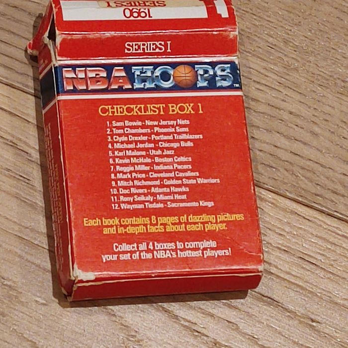 NBA Hoops Collect Books