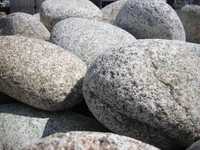 Otoczaki Górskie granitowe z Dunajca kamienie grys gres granitowy kora