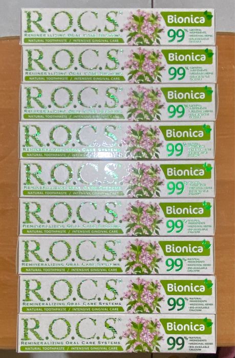 Зубна паста Rocs різні