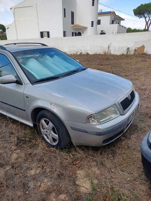 Skoda octavia 1.6 gasolina