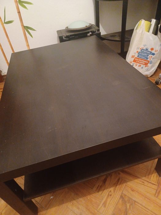 Mesa baixa de sala