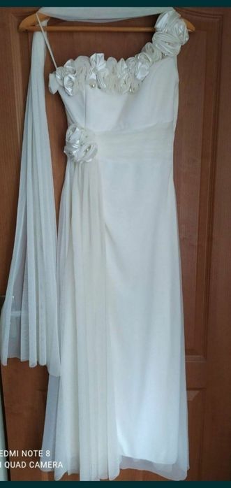Сукня весільна, плаття