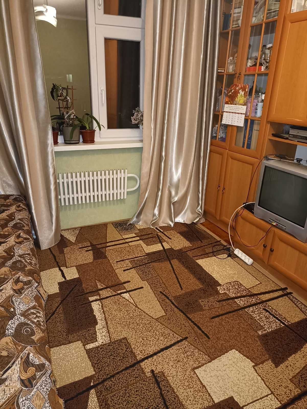 Продам  гостинку на Котлова 8/9