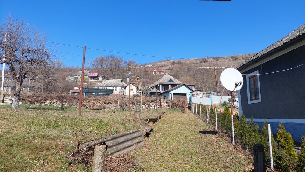 Продам 10 соток. Вул.Острівська,388.